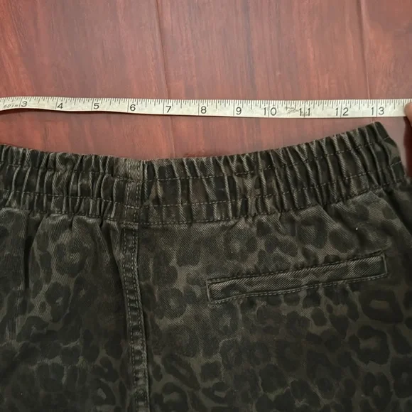Alexander Wang Leopard print denim cut off shorts size S - Picture 6 of 8